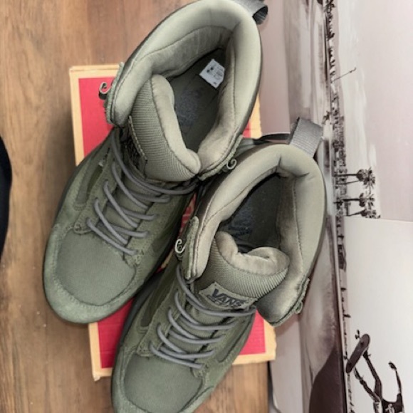 Vans MTE Crestline Waterproof Multiple Sizes main image 11